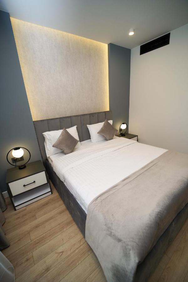 B&M Hotel Yerevan Ngoại thất bức ảnh