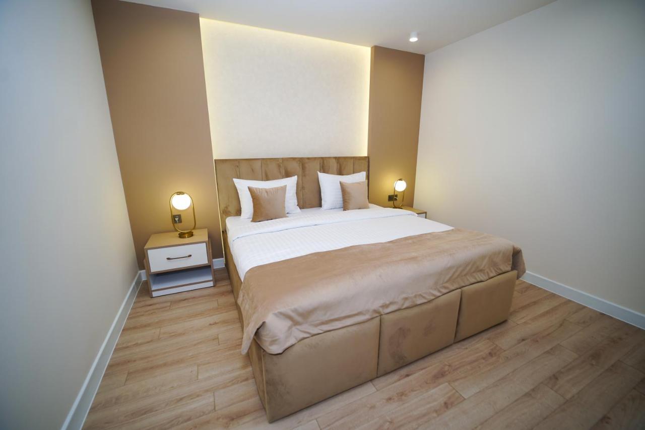 B&M Hotel Yerevan Ngoại thất bức ảnh